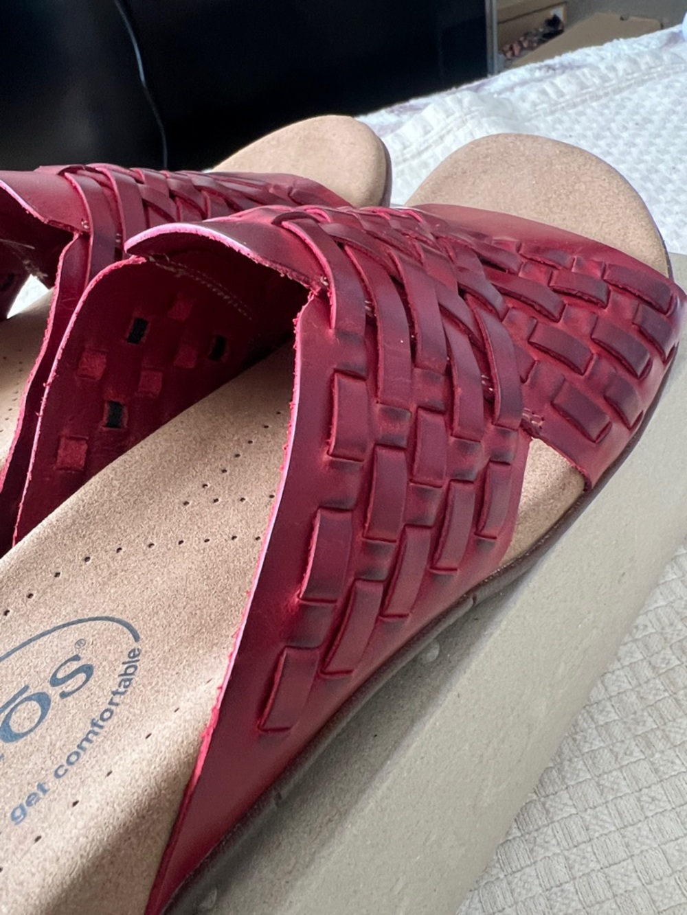 Taos Footwear Red Braided Slide Sandals - Picture 5 of 10